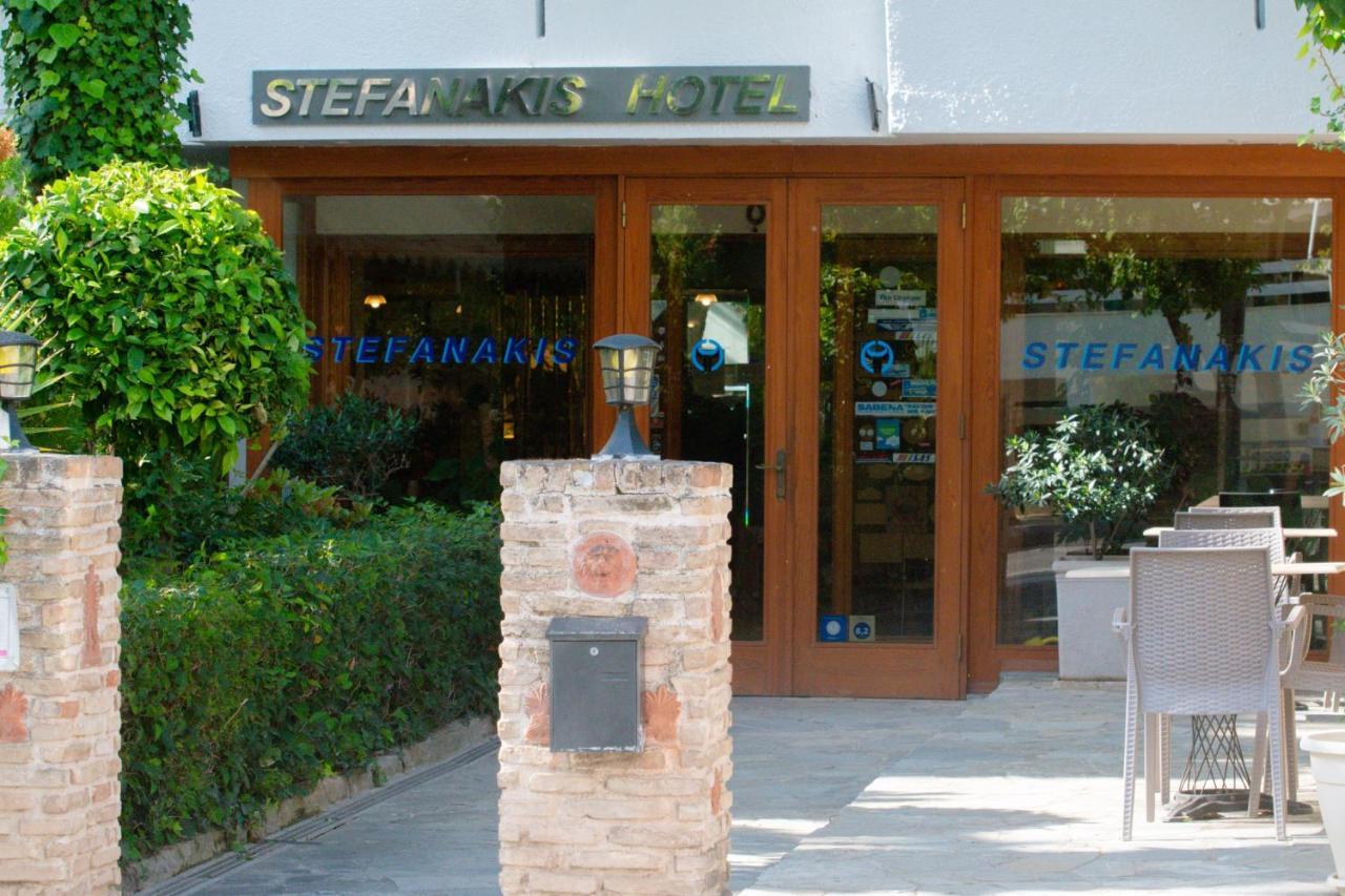 Stefanakis Hotel & Apartments Varkiza ภายนอก รูปภาพ